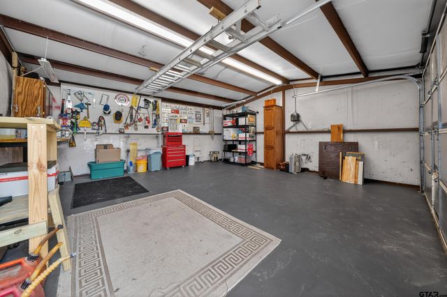 14560 Persimmon Creek Drive, Chandler, TX 75758