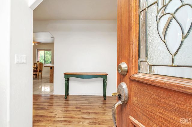 13830 Eberle Road, Bakersfield, CA 93313