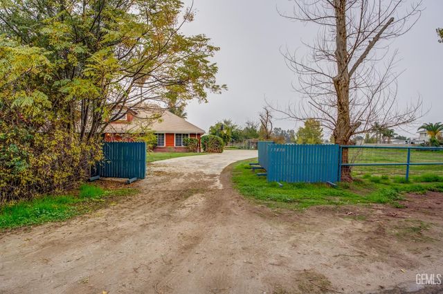 13830 Eberle Road, Bakersfield, CA 93313