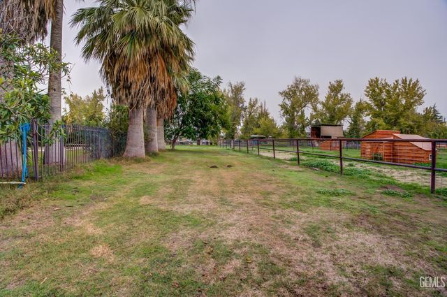 13830 Eberle Road, Bakersfield, CA 93313