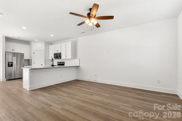 119 Indian Wells Court, Harmony, NC 28634