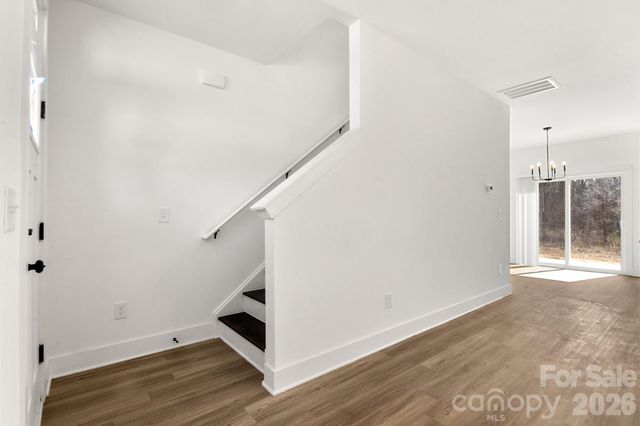 119 Indian Wells Court, Harmony, NC 28634