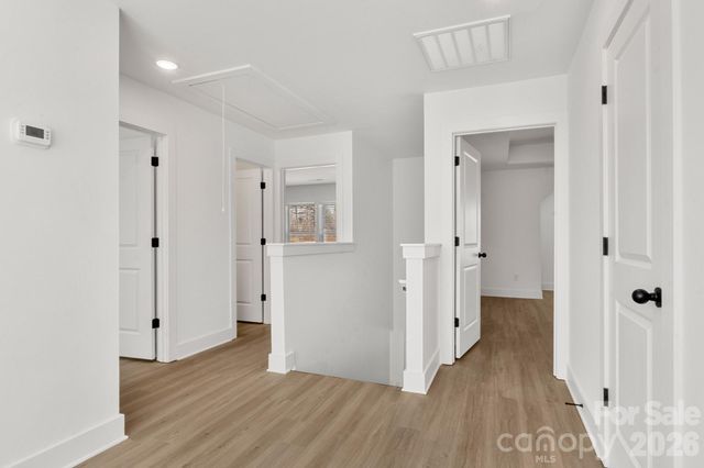 119 Indian Wells Court, Harmony, NC 28634