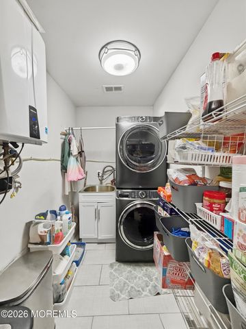 4 Douglas Drive, Neptune Township, NJ 07753