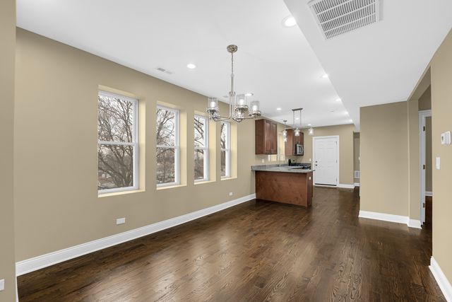 7316 S Rockwell Street 3, Chicago, IL 60629