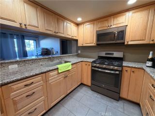 10943 Laurel Canyon A6, San Fernando, CA 91340