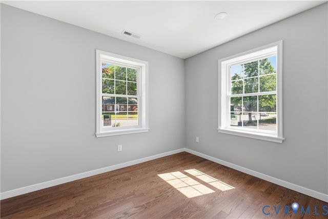 3008 W Broadway, Hopewell, VA 23860