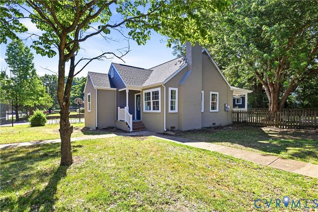 3008 W Broadway, Hopewell, VA 23860