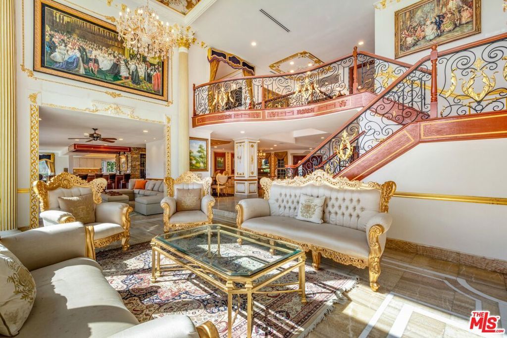 Image 5 of property listing at 21128 Bellini Drive, Topanga, CA 90290