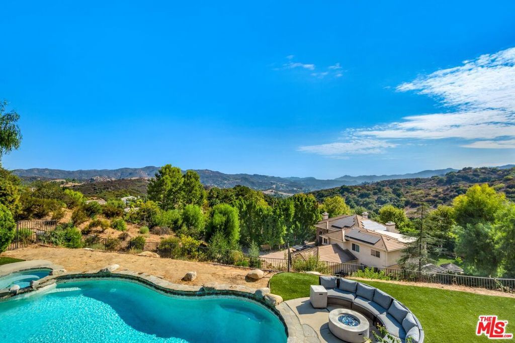 Image 63 of property listing at 21128 Bellini Drive, Topanga, CA 90290