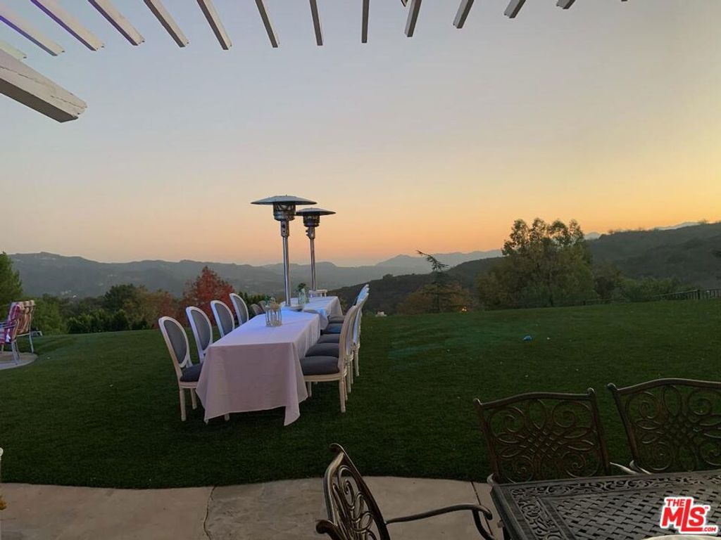 Image 69 of property listing at 21128 Bellini Drive, Topanga, CA 90290