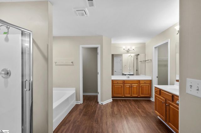 203 Fledgling Way, Easley, SC 29642