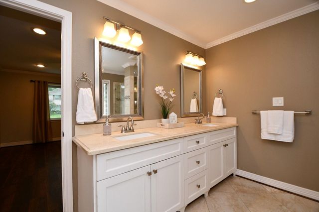 2726 Triway Lane, Houston, TX 77043
