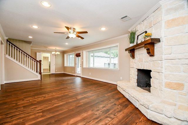 2726 Triway Lane, Houston, TX 77043
