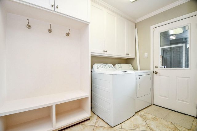 2726 Triway Lane, Houston, TX 77043
