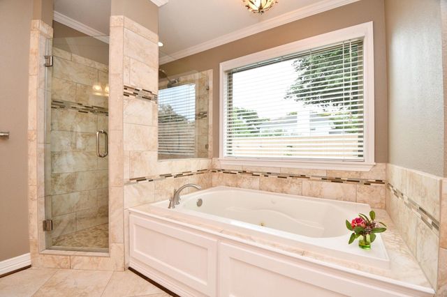 2726 Triway Lane, Houston, TX 77043