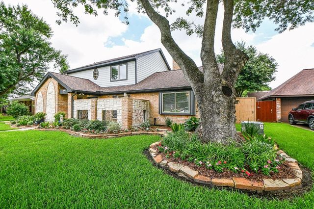 2726 Triway Lane, Houston, TX 77043