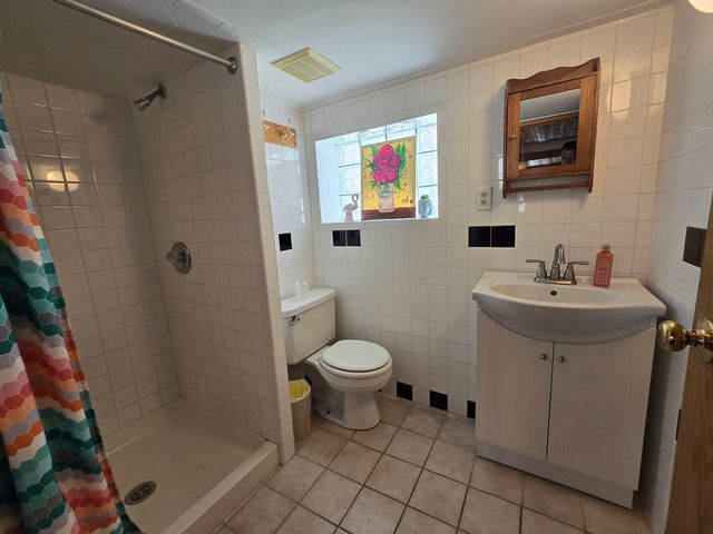 6134 W Leland Avenue, Chicago, IL 60630