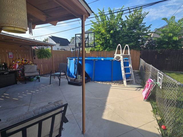 6134 W Leland Avenue, Chicago, IL 60630