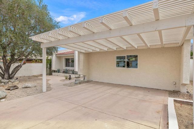 53770 Avenida Obregon, La Quinta, CA 92253