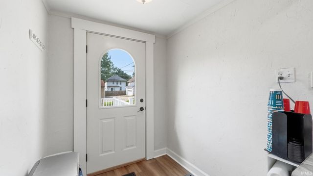 1155 Nuttman Avenue, Fort Wayne, IN 46807