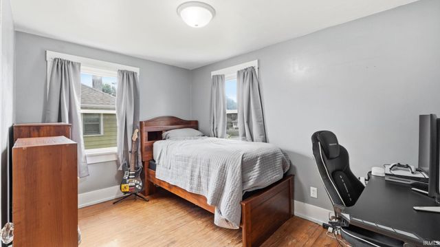 1155 Nuttman Avenue, Fort Wayne, IN 46807
