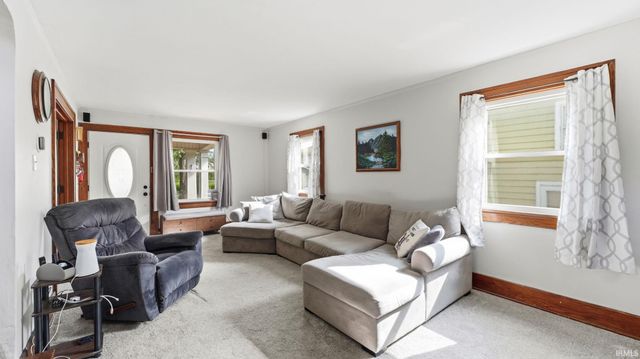 1155 Nuttman Avenue, Fort Wayne, IN 46807