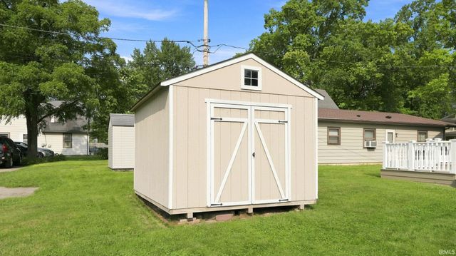 1155 Nuttman Avenue, Fort Wayne, IN 46807