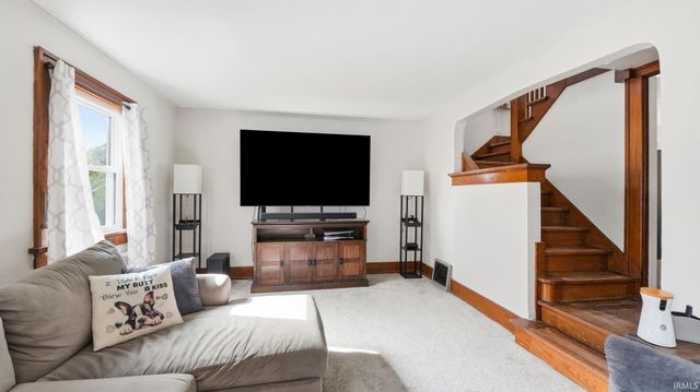 1155 Nuttman Avenue, Fort Wayne, IN 46807