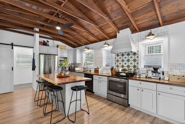 125 Shadowbrook Road, Ben Lomond, CA 95005