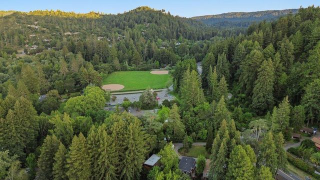 125 Shadowbrook Road, Ben Lomond, CA 95005