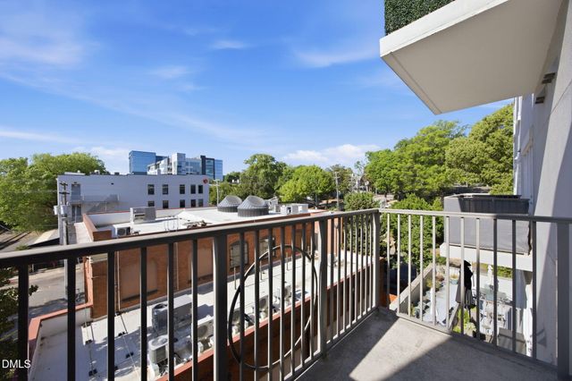 222 Glenwood Avenue 423, Raleigh, NC 27603