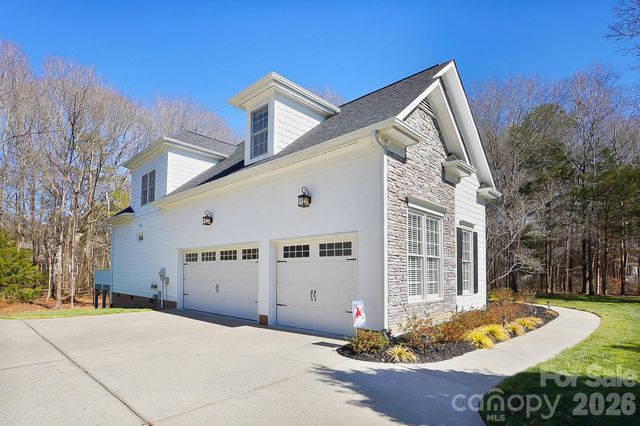 6125 Mcilwaine Road, Huntersville, NC 28078