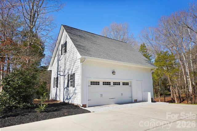 6125 Mcilwaine Road, Huntersville, NC 28078