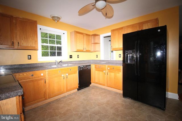 122 GARDENSIDE DR, Smyrna, DE 19977