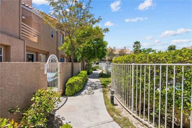 25511 Schubert Cir 142 B, Stevenson Ranch, CA 91381