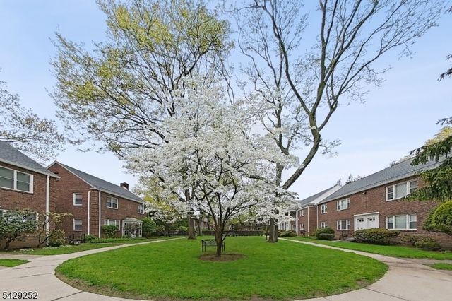 151 E Palisade Ave 6D, Englewood City, NJ 07631