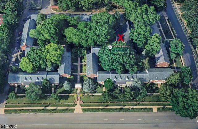 151 E Palisade Ave 6D, Englewood City, NJ 07631