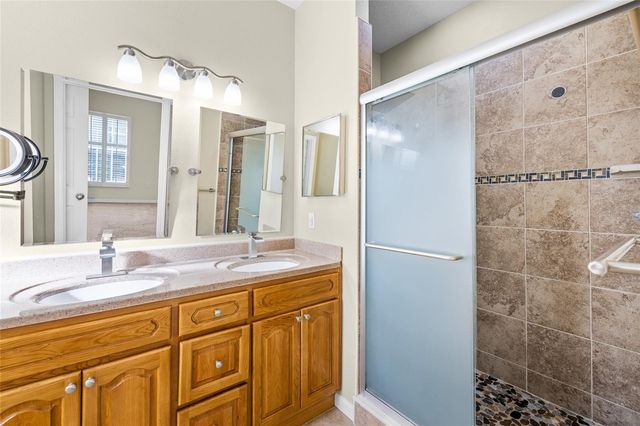 10422 MULLIGAN COURT, Tampa, FL 33647