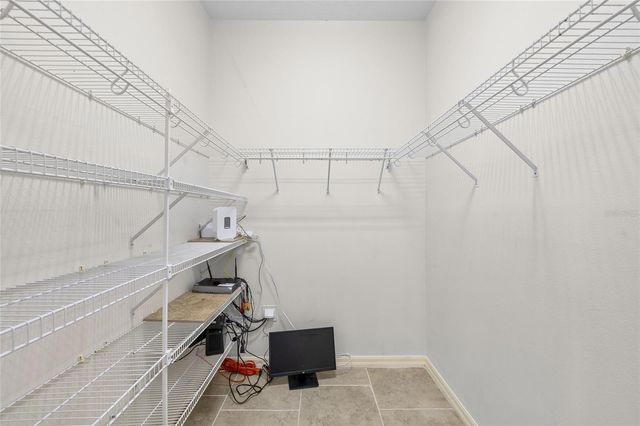 10422 MULLIGAN COURT, Tampa, FL 33647