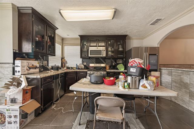 6106 Santa Christi Drive, Houston, TX 77053