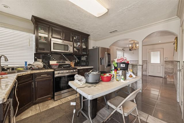 6106 Santa Christi Drive, Houston, TX 77053