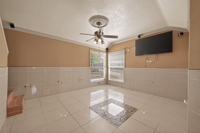 6106 Santa Christi Drive, Houston, TX 77053