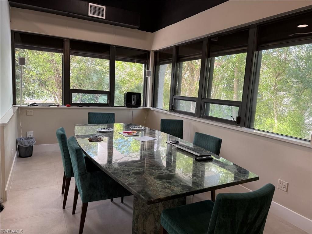 700 11th ST S 102, NAPLES, FL 34102 — photo 3