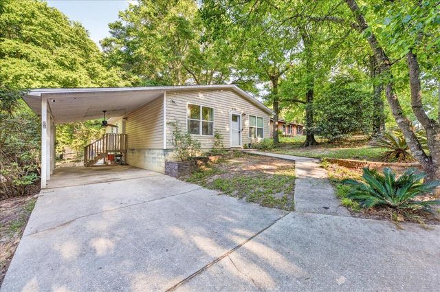 5529 Rainbow Lane, Crestview, FL 32539
