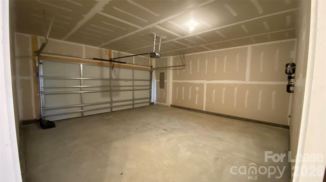 512 Main Street, Pineville, NC 28134