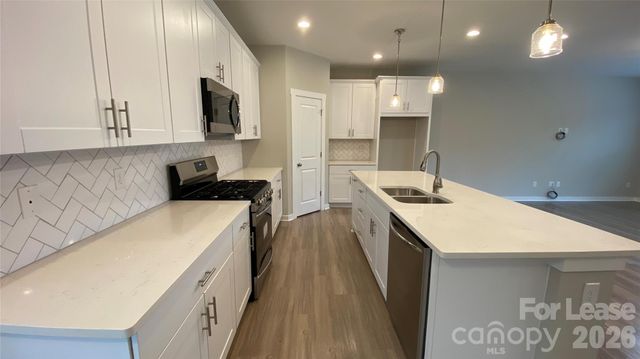 512 Main Street, Pineville, NC 28134