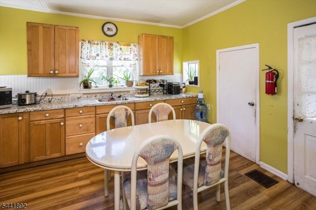 132 Boonton Ave, Boonton Town, NJ 07005