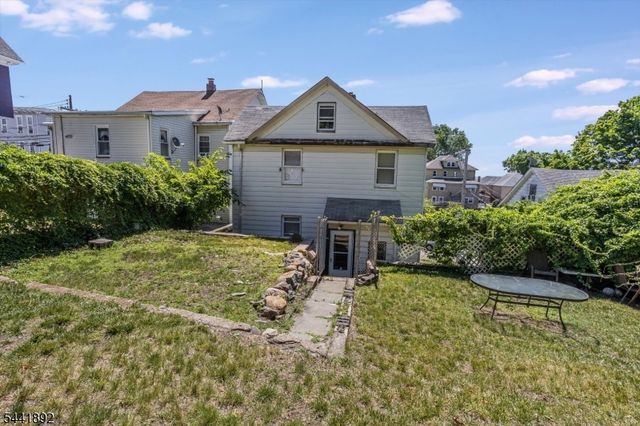 132 Boonton Ave, Boonton Town, NJ 07005