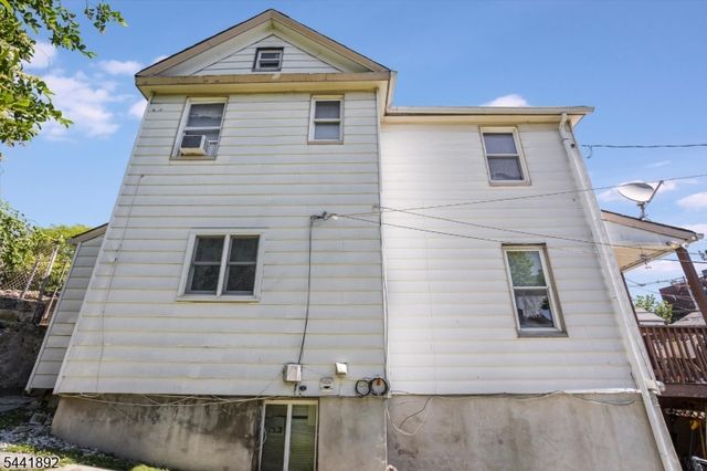 132 Boonton Ave, Boonton Town, NJ 07005